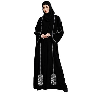 Loose fit abaya with embroidery work- Black